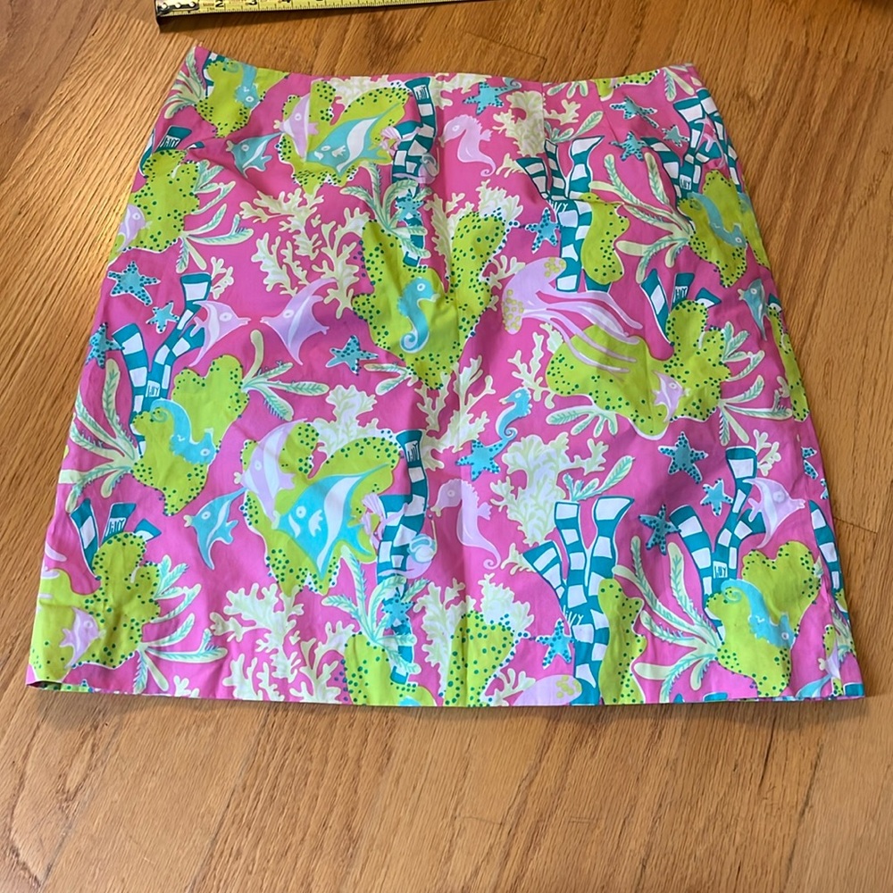 Lilly Pulitzer vintage white label skirt size 6 seahorse/fish/coral simple skirt